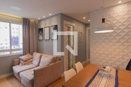 Apartamento à venda com 44m², 2 quartos e 1 vaga Apartamento à venda com 44m², 2 quartos e 1 vagaSala
