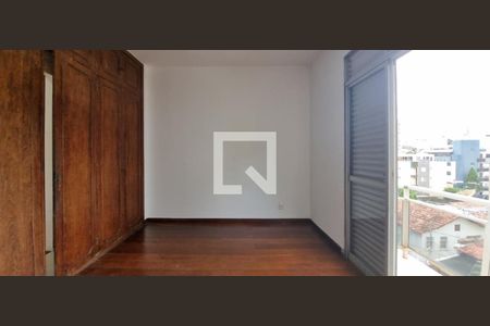 Apartamento à venda com 220m², 5 quartos e 3 vagas