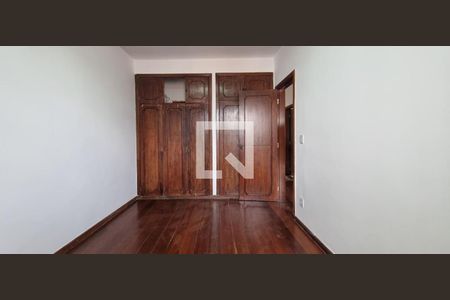 Apartamento à venda com 220m², 5 quartos e 3 vagas