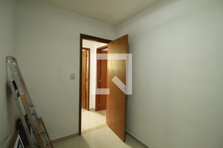 Casa de condomínio à venda com 204m², 4 quartos e 2 vagasQuarto 1