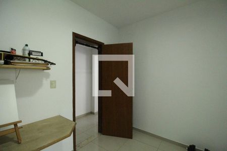 Casa de condomínio à venda com 204m², 4 quartos e 2 vagasQuarto 3
