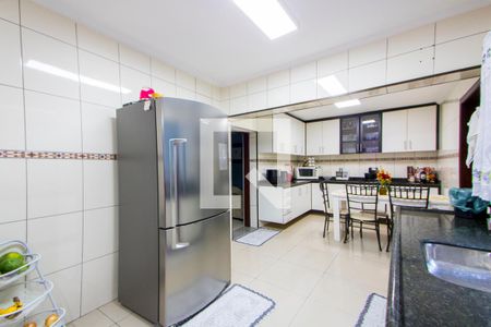 Casa à venda com 350m², 4 quartos e 3 vagasCozinha