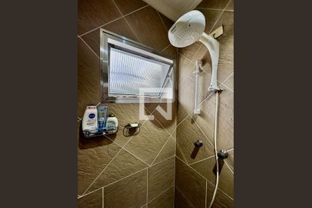 Casa para alugar com 250m², 4 quartos e 3 vagas Casa para alugar com 250m², 4 quartos e 3 vagasBanheiro Suíte 2