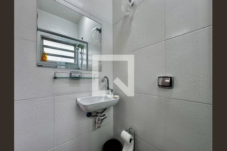Casa para alugar com 250m², 4 quartos e 3 vagas Casa para alugar com 250m², 4 quartos e 3 vagasBanheiro Suíte 4