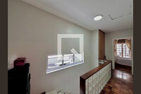 Casa para alugar com 250m², 4 quartos e 3 vagas Casa para alugar com 250m², 4 quartos e 3 vagasCorredor Suítes