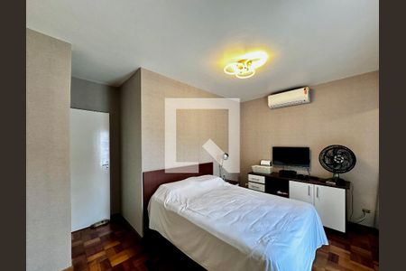 Casa para alugar com 250m², 4 quartos e 3 vagas Casa para alugar com 250m², 4 quartos e 3 vagasSuíte 2