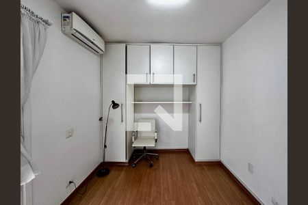 Casa para alugar com 250m², 4 quartos e 3 vagas Casa para alugar com 250m², 4 quartos e 3 vagasSuíte 4