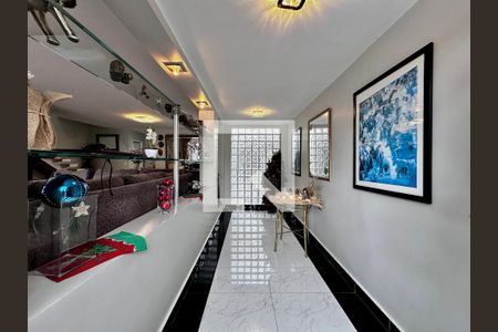 Casa para alugar com 250m², 4 quartos e 3 vagas Casa para alugar com 250m², 4 quartos e 3 vagasEntrada