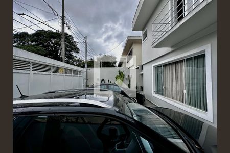 Casa para alugar com 250m², 4 quartos e 3 vagas Casa para alugar com 250m², 4 quartos e 3 vagasGaragem