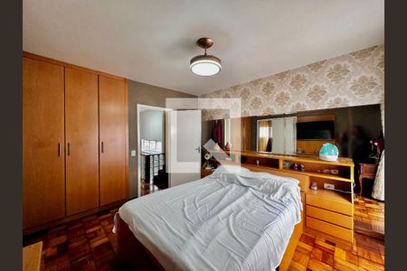 Casa para alugar com 250m², 4 quartos e 3 vagas Casa para alugar com 250m², 4 quartos e 3 vagasSuíte 1