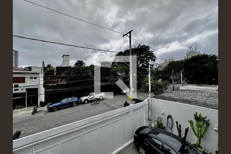 Casa para alugar com 250m², 4 quartos e 3 vagas Casa para alugar com 250m², 4 quartos e 3 vagasVista Suíte 2 e 3