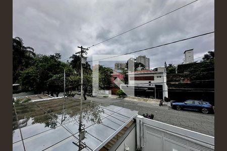 Casa para alugar com 250m², 4 quartos e 3 vagas Casa para alugar com 250m², 4 quartos e 3 vagasVista Suíte 2 e 3