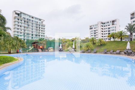 Apartamento à venda com 157m², 4 quartos e 3 vagasPiscina