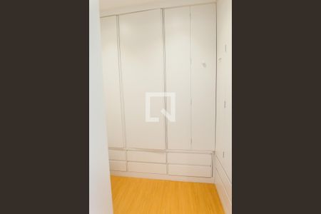 Apartamento à venda com 157m², 4 quartos e 3 vagasCloset da suíte master