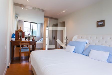 Apartamento à venda com 157m², 4 quartos e 3 vagassuite master