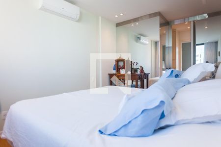 Apartamento à venda com 157m², 4 quartos e 3 vagassuite master