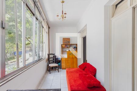 Apartamento à venda com 222m², 3 quartos e 1 vagaVaranda