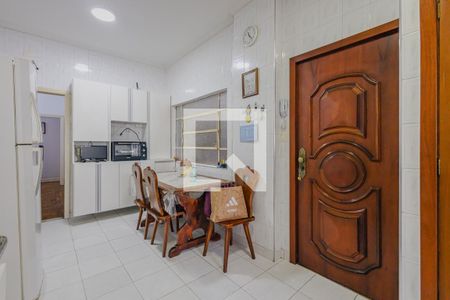 Apartamento à venda com 222m², 3 quartos e 1 vagaCozinha