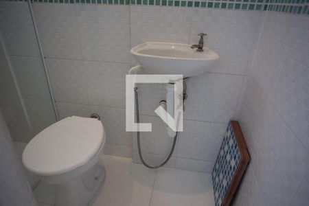 Apartamento à venda com 62m², 2 quartos e 1 vaga Apartamento à venda com 62m², 2 quartos e 1 vagaBANHEIRO