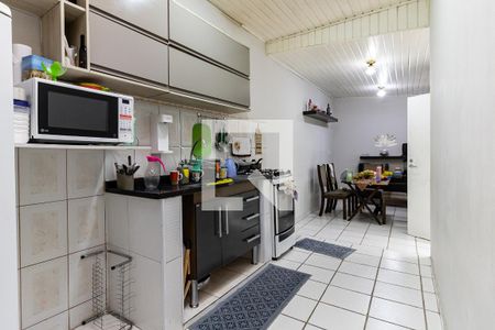 Casa à venda com 250m², 5 quartos e 2 vagas Casa à venda com 250m², 5 quartos e 2 vagasCozinha da Casa 2