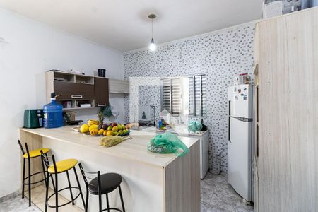 Casa à venda com 250m², 5 quartos e 2 vagas Casa à venda com 250m², 5 quartos e 2 vagasCozinha da Casa 3