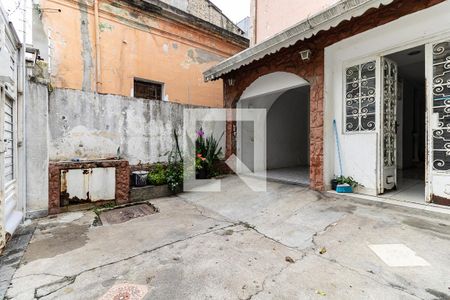 Casa à venda com 250m², 5 quartos e 2 vagas Casa à venda com 250m², 5 quartos e 2 vagasGaragem