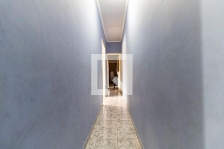 Casa à venda com 250m², 5 quartos e 2 vagas Casa à venda com 250m², 5 quartos e 2 vagasCorrdor da Casa 3