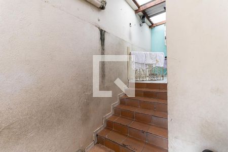 Casa à venda com 250m², 5 quartos e 2 vagas Casa à venda com 250m², 5 quartos e 2 vagasEntrada da Casa 2