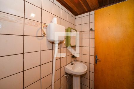 Casa à venda com 170m², 3 quartos e 3 vagas Casa à venda com 170m², 3 quartos e 3 vagasBanheiro 2