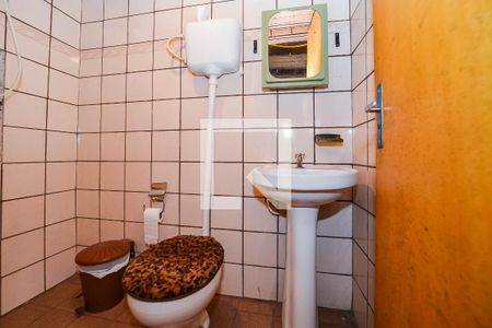 Casa à venda com 170m², 3 quartos e 3 vagas Casa à venda com 170m², 3 quartos e 3 vagasBanheiro 2