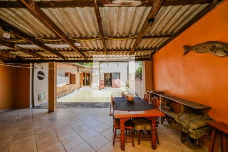 Casa à venda com 170m², 3 quartos e 3 vagas Casa à venda com 170m², 3 quartos e 3 vagasÁrea de Serviço/Espaço Churrasqueira