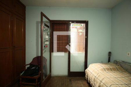 Casa à venda com 285m², 4 quartos e 5 vagasSuíte 2