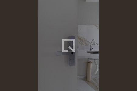 Apartamento para alugar com 42m², 2 quartos e 1 vaga Apartamento para alugar com 42m², 2 quartos e 1 vagaFechadura