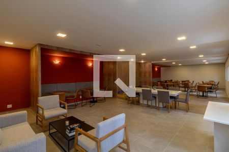 Apartamento para alugar com 42m², 2 quartos e 1 vaga Apartamento para alugar com 42m², 2 quartos e 1 vagaÁrea Comum - Salão de Festas