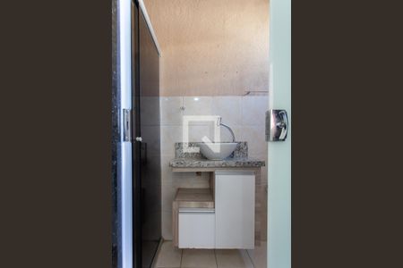 Apartamento para alugar com 60m², 3 quartos e 1 vaga Apartamento para alugar com 60m², 3 quartos e 1 vagaBanheiro