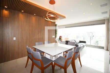 Apartamento à venda com 101m², 3 quartos e 3 vagasSala