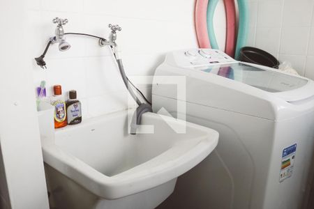 Apartamento para alugar com 60m², 2 quartos e 1 vagaÁrea de Serviço