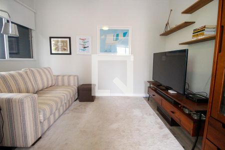 Apartamento à venda com 107m², 2 quartos e 1 vagaSala de TV