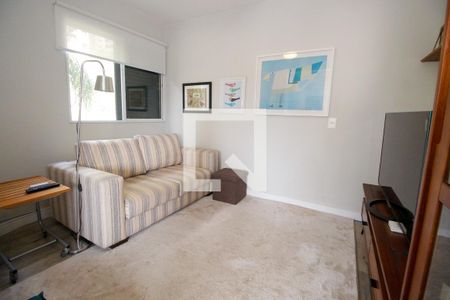 Apartamento à venda com 107m², 2 quartos e 1 vagaSala de TV