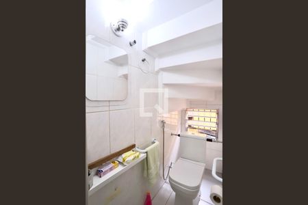 Casa à venda com 120m², 3 quartos e 2 vagasBanheiro 3