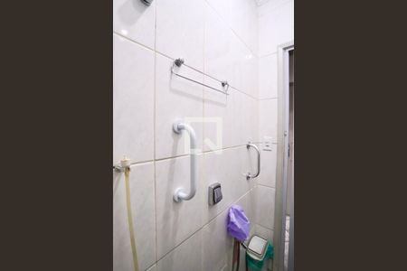 Casa à venda com 120m², 3 quartos e 2 vagasBanheiro 3