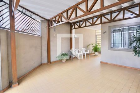 Casa à venda com 120m², 3 quartos e 2 vagasGaragem