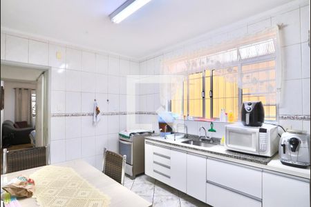 Casa à venda com 120m², 3 quartos e 2 vagasCozinha
