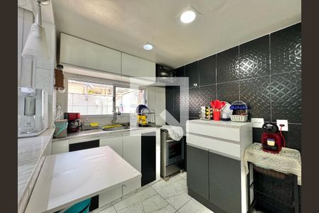 Casa de condomínio à venda com 85m², 3 quartos e 1 vagaCozinha