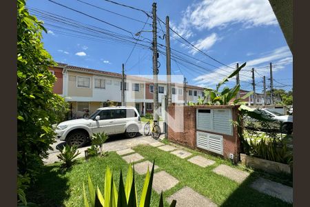 Casa de condomínio à venda com 85m², 3 quartos e 1 vagaÁrea externa