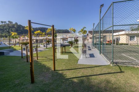 Casa de condomínio à venda com 85m², 3 quartos e 1 vagaÁrea comum