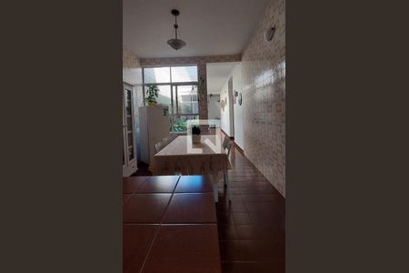 Casa à venda com 3 quartos, 337m² em Vila Guilhermina, São Paulo