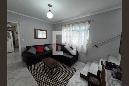 Casa à venda com 3 quartos, 215m² em Jardim Bandeirante, São Paulo