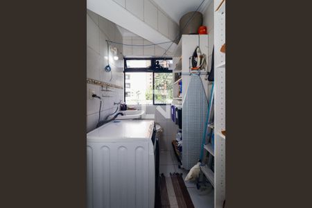 Apartamento à venda com 62m², 3 quartos e 1 vagaÁrea de Serviço