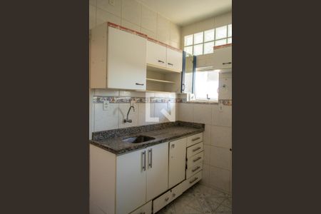 Apartamento à venda com 75m², 2 quartos e sem vaga Apartamento à venda com 75m², 2 quartos e sem vagaCozinha